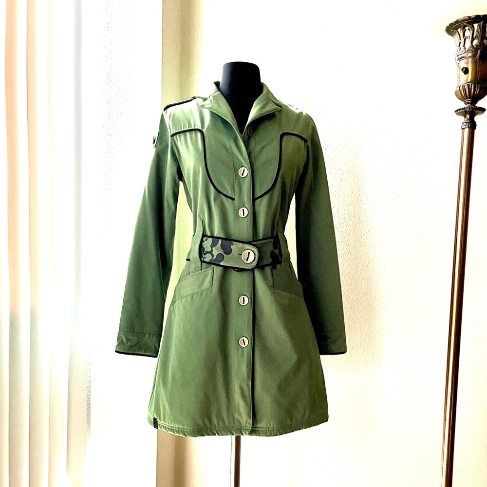 Skunkfunk ‘Donibane’ Raincoat